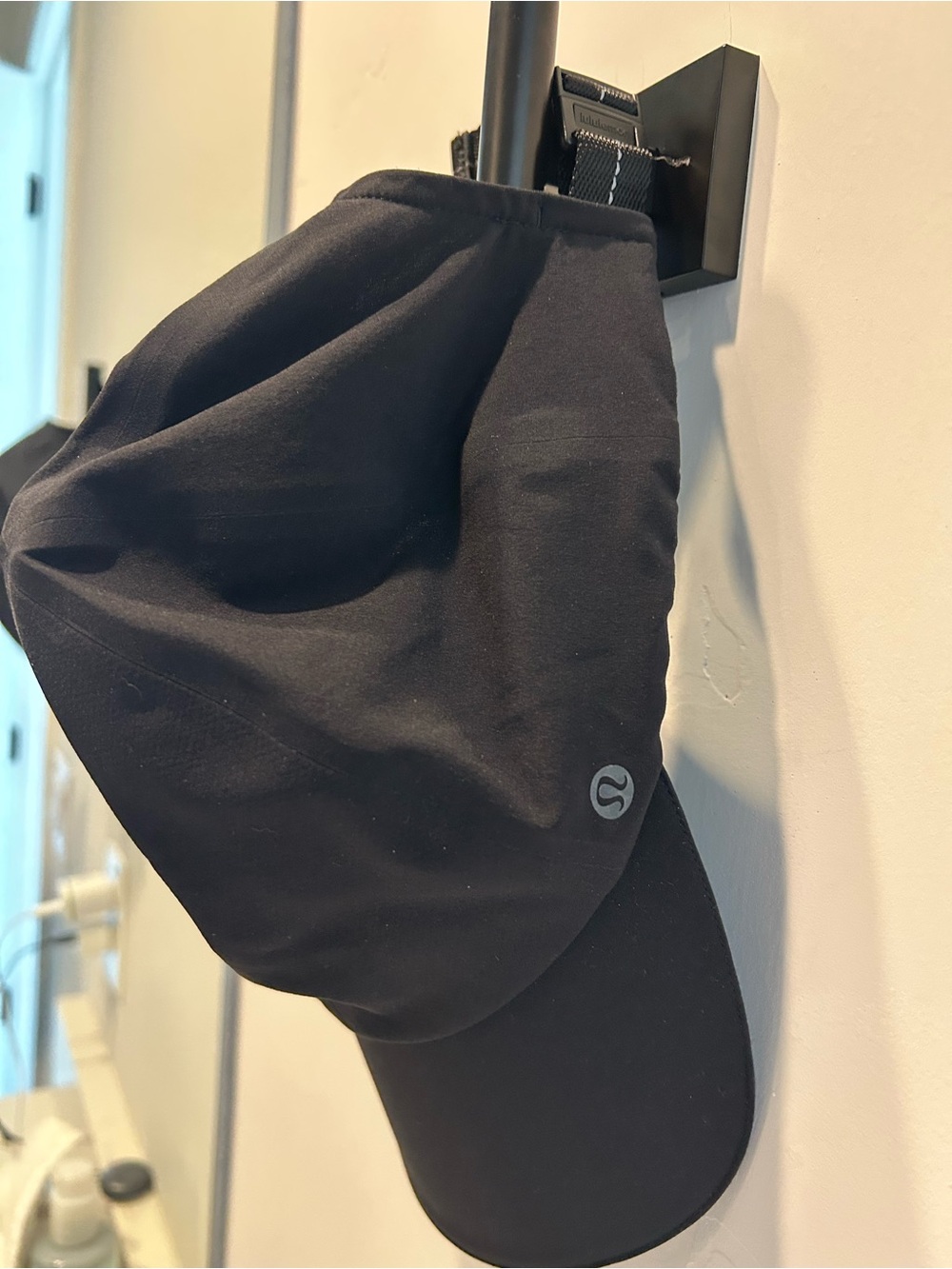 lululemon athletica Black and Gray Visor Hat - Picture 2 of 3